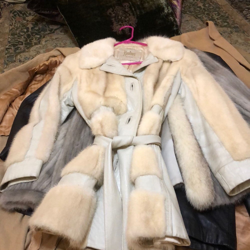 Vintage STUNNING Leather and Fur belted Jacket